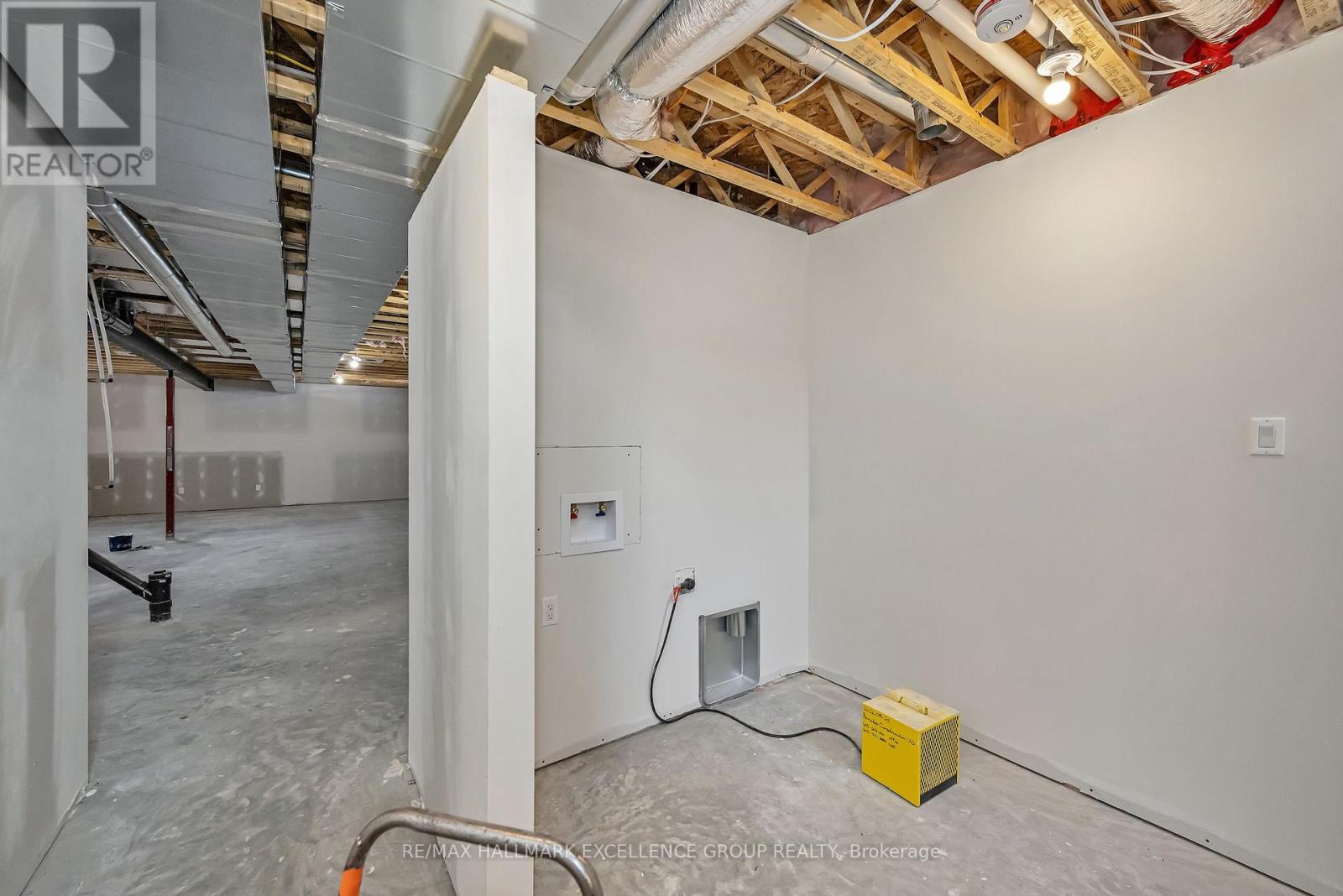 1117 Bronze (Lot 105) Avenue, Clarence-Rockland, Ontario  K4K 0N4 - Photo 43 - X12906026