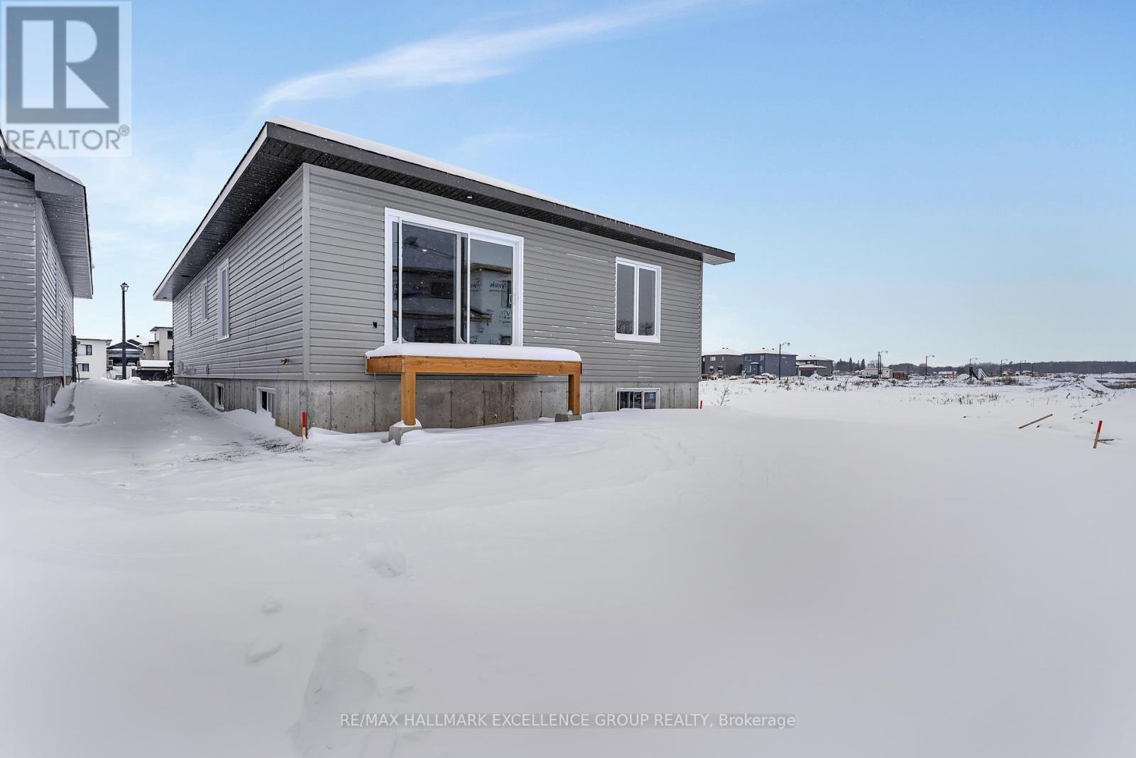 1117 Bronze (Lot 105) Avenue, Clarence-Rockland, Ontario  K4K 0N4 - Photo 49 - X12906026