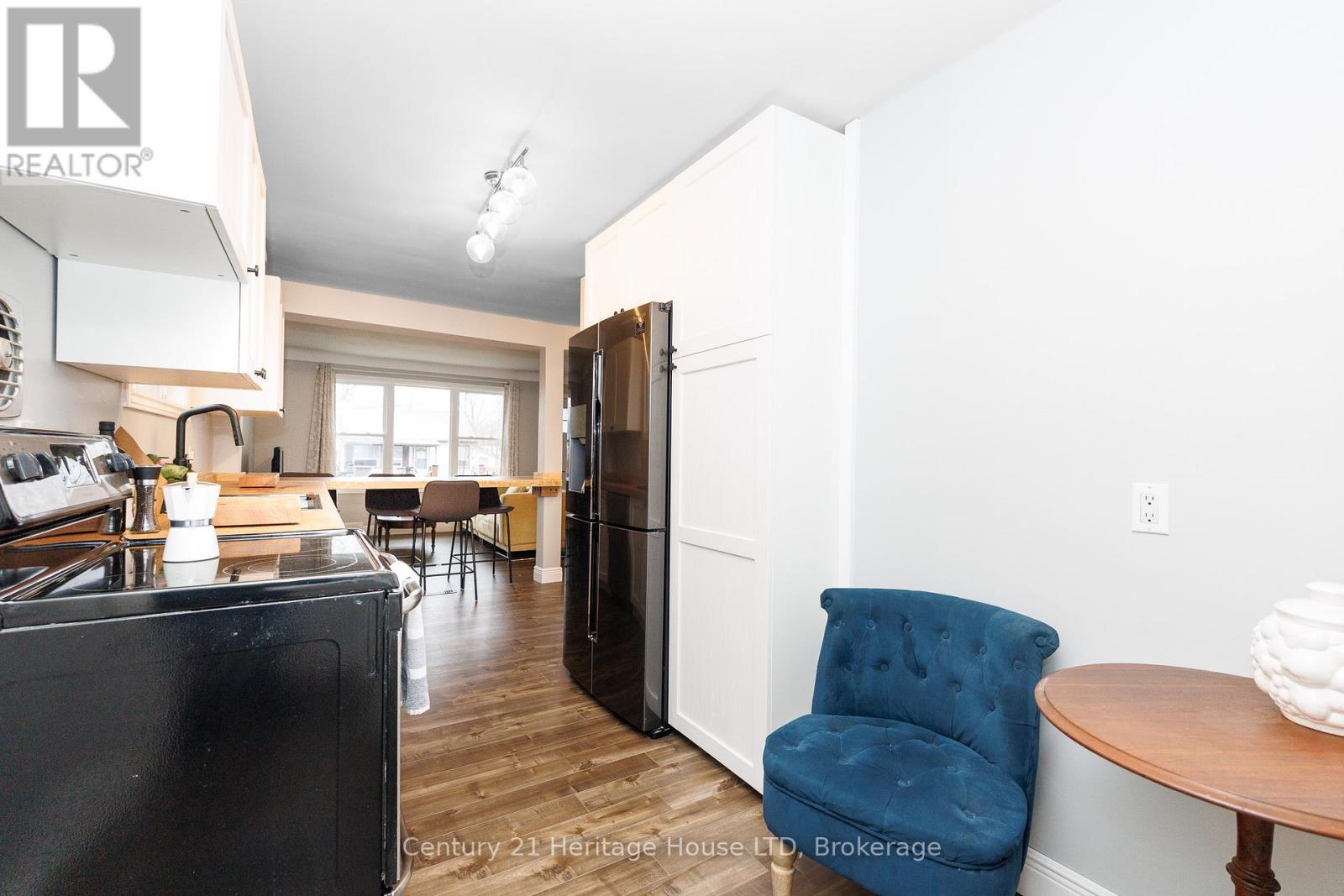 21 Keele Street, St. Catharines (Burleigh Hill), Ontario  L2T 1M8 - Photo 13 - X12906016