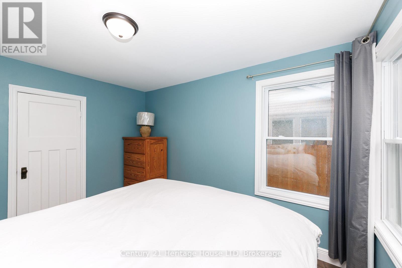 21 Keele Street, St. Catharines (Burleigh Hill), Ontario  L2T 1M8 - Photo 15 - X12906016