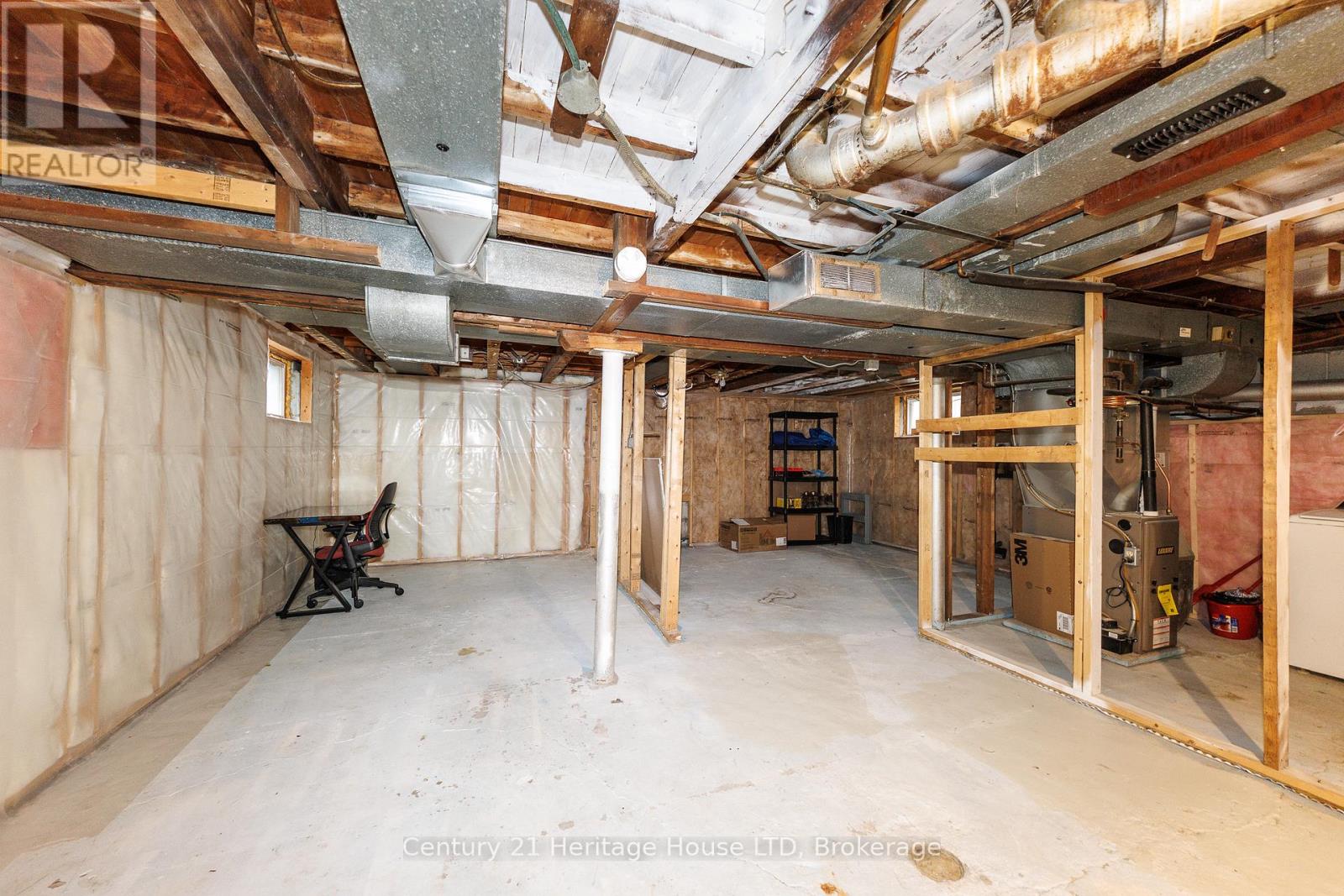 21 Keele Street, St. Catharines (Burleigh Hill), Ontario  L2T 1M8 - Photo 23 - X12906016