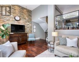 1 - 4 BRADBROOK ROAD, Toronto, Ontario