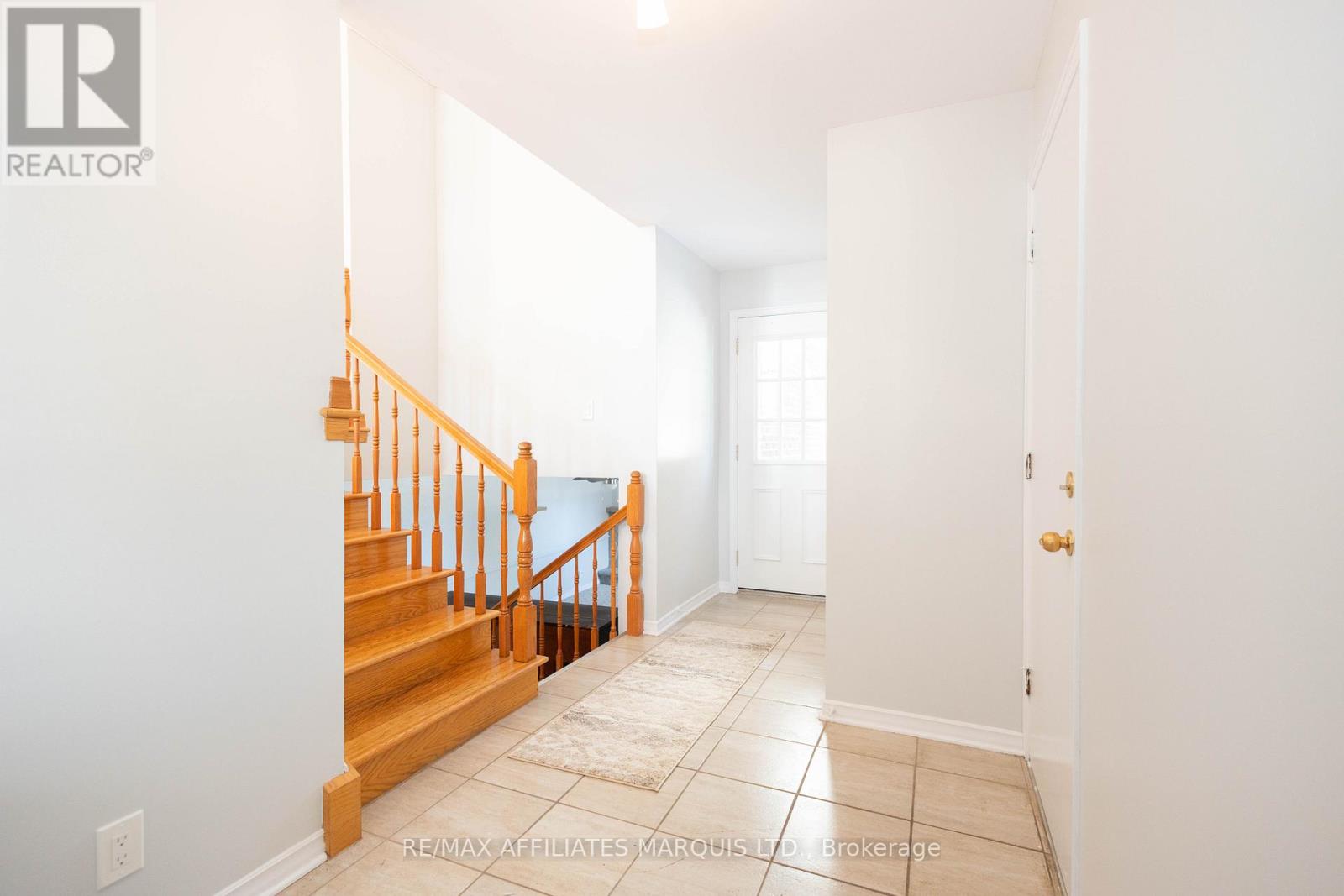 1901 Concorde Avenue, Cornwall, Ontario  K6H 6M3 - Photo 4 - X12906010