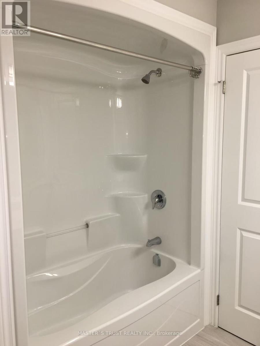 86 - 7768 Ascot Circle, Niagara Falls, Ontario  L2H 3P9 - Photo 21 - X12797614