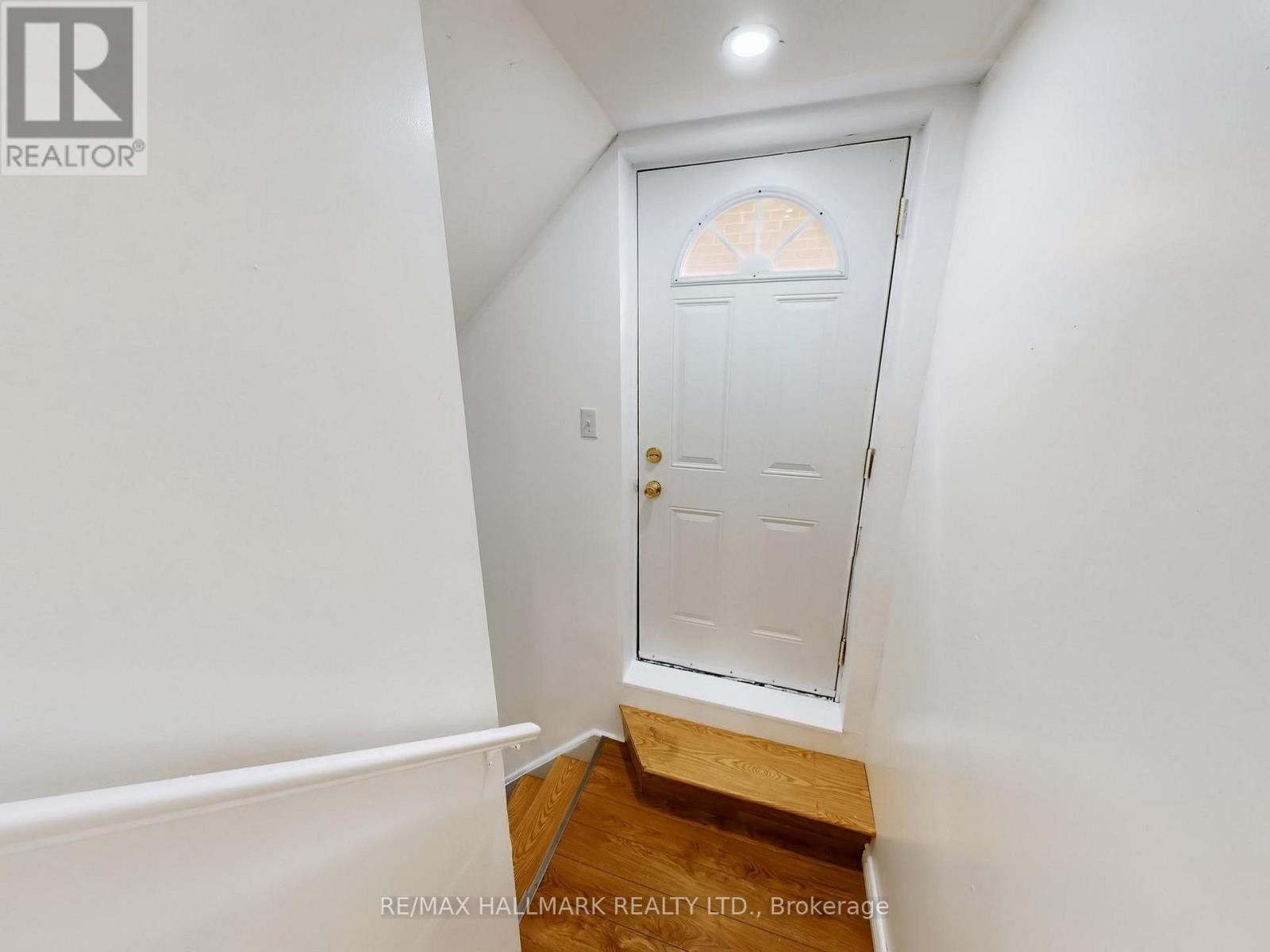 671 Deckhouse Court, Mississauga, Ontario  L5W 1P9 - Photo 28 - W12906012