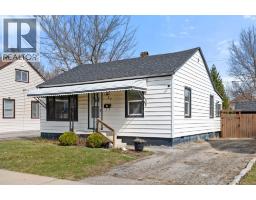 1522 Westcott, Windsor, Ontario