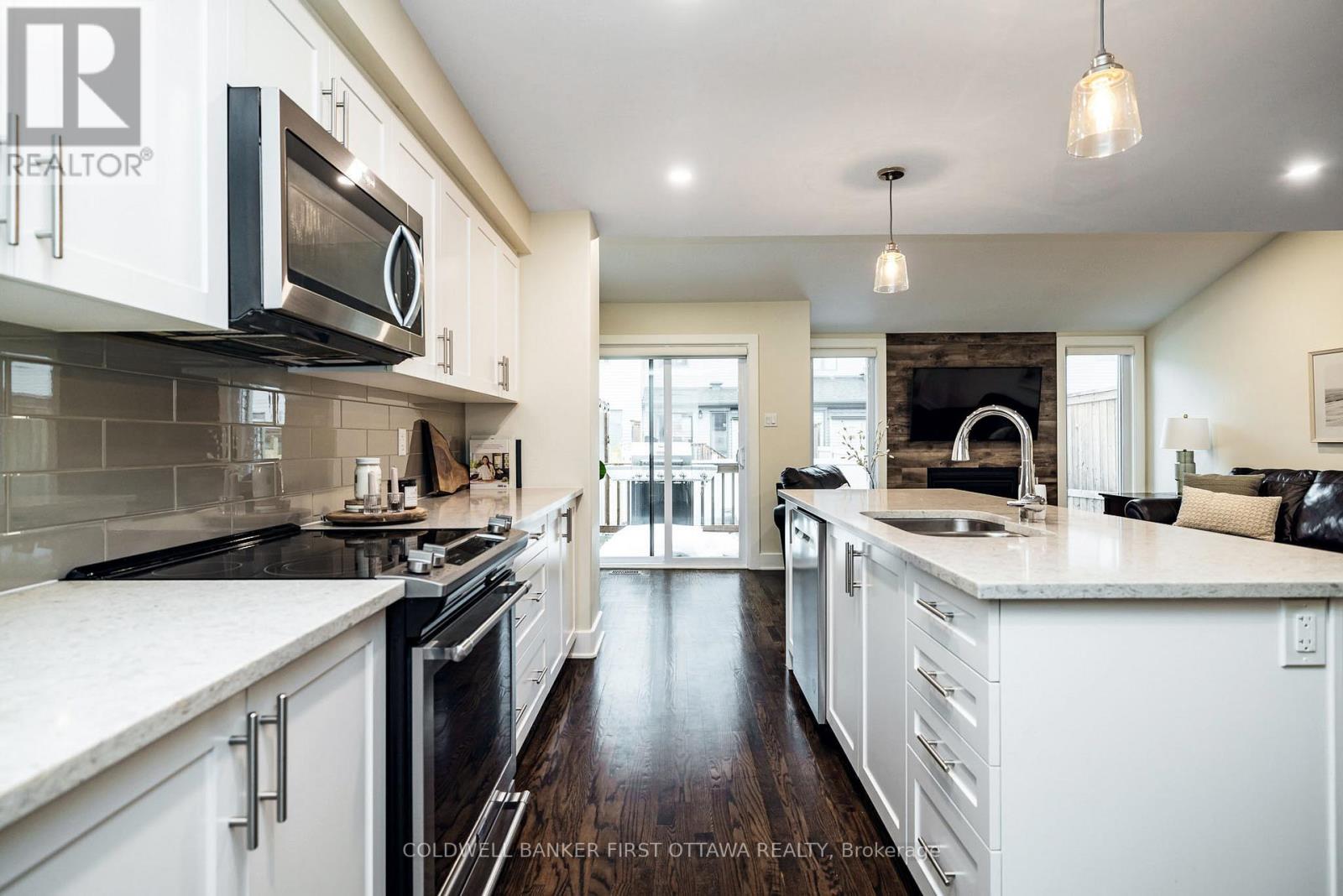 211 Purchase Crescent, Ottawa, Ontario  K2S 2L8 - Photo 14 - X12906028