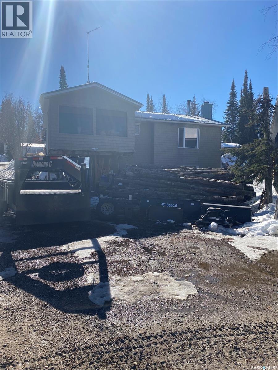 406 Lakeview Avenue, Northern Admin District, Saskatchewan  S0J 1Z0 - Photo 2 - SK030986