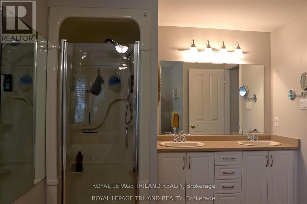 1 - 70 Sunnyside Drive, London North, Ontario  N5X 3W4 - Photo 18 - X12906054