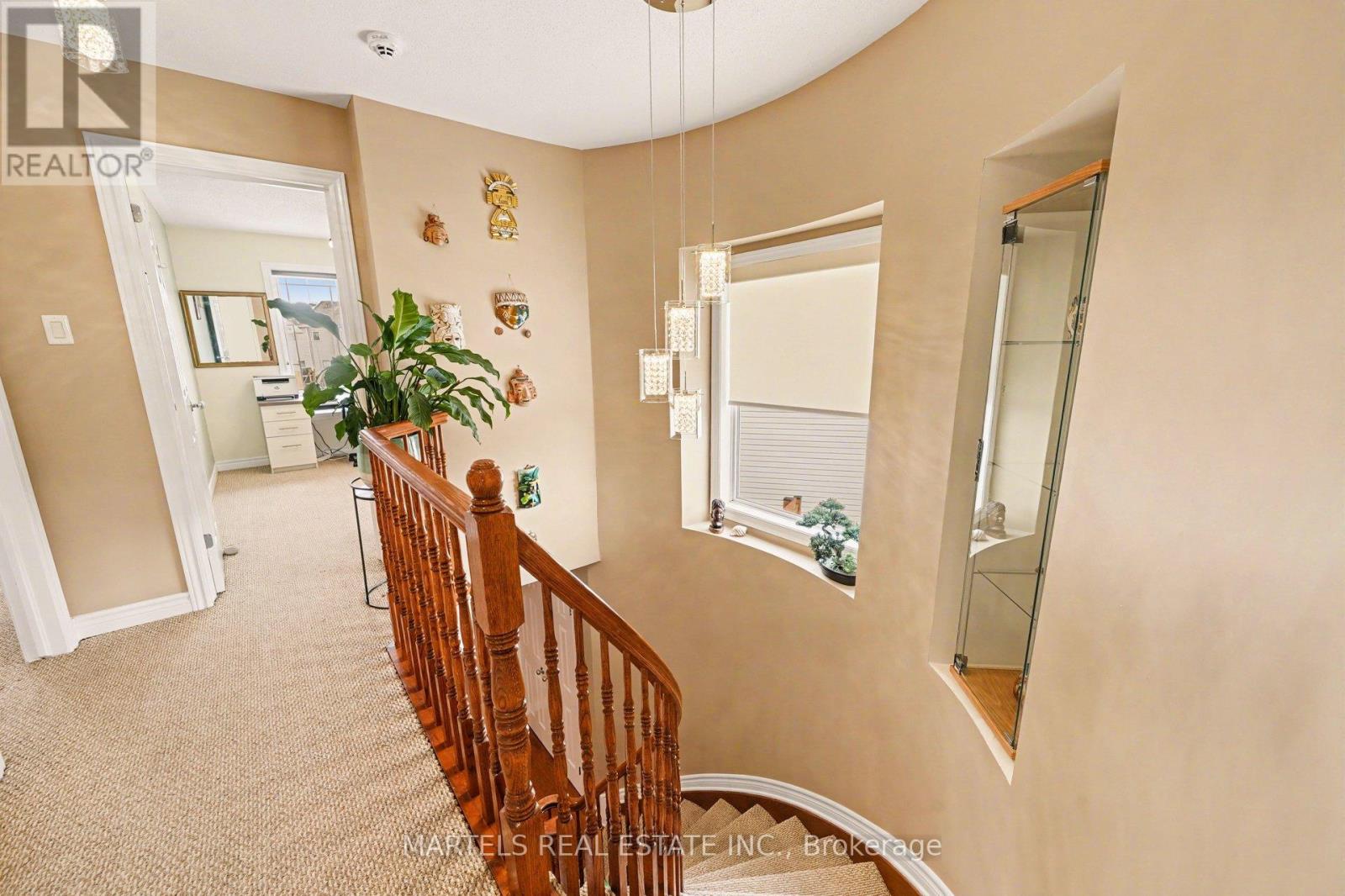 154 Marrissa Avenue, Ottawa, Ontario K1J 0A6 - Photo 12 - X12906066