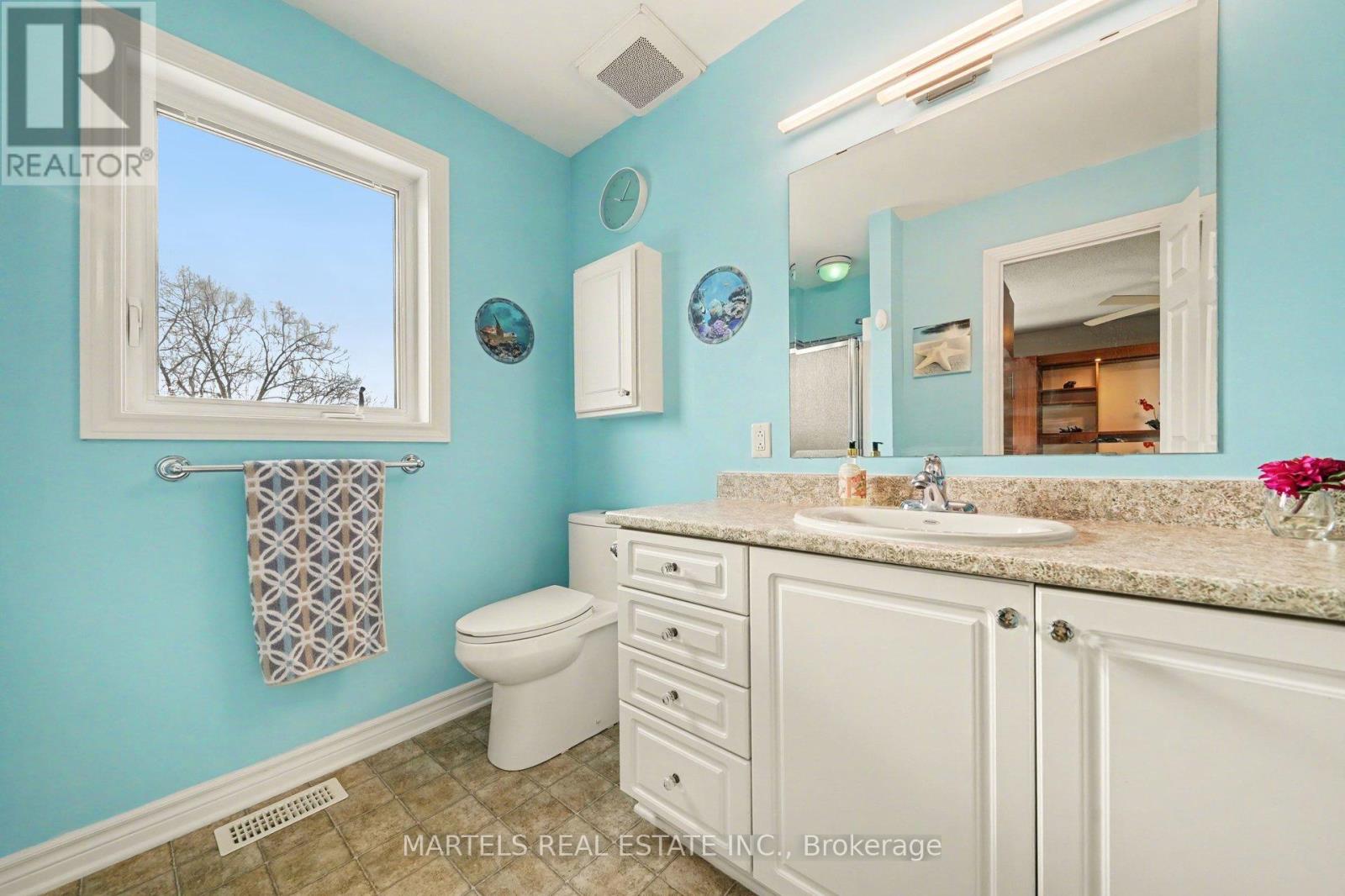 154 Marrissa Avenue, Ottawa, Ontario K1J 0A6 - Photo 19 - X12906066