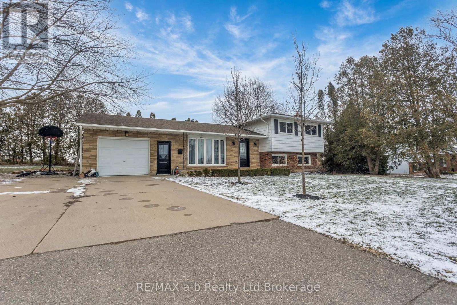 21 Peggy Avenue, South-West Oxford, Ontario N0J 1N0 - Photo 3 - X12906050