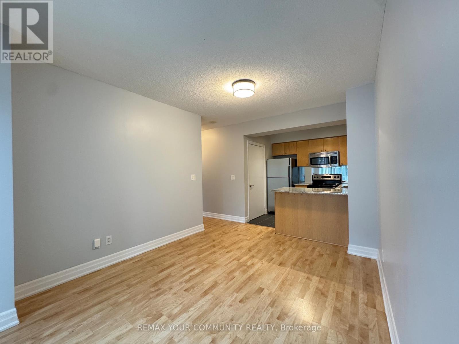 1201 - 8 Scollard Street, Toronto, Ontario  M5R 1M2 - Photo 9 - C12904044