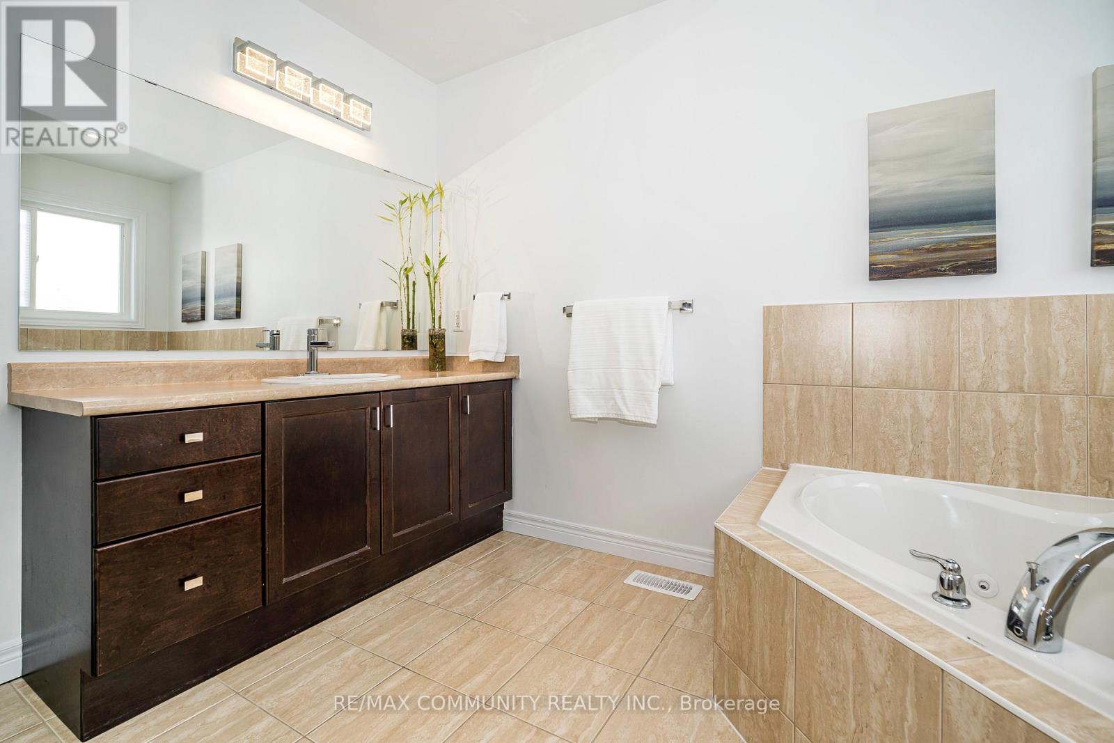 18 Duval Street, Clarington, Ontario  L1E 0B1 - Photo 21 - E12906056