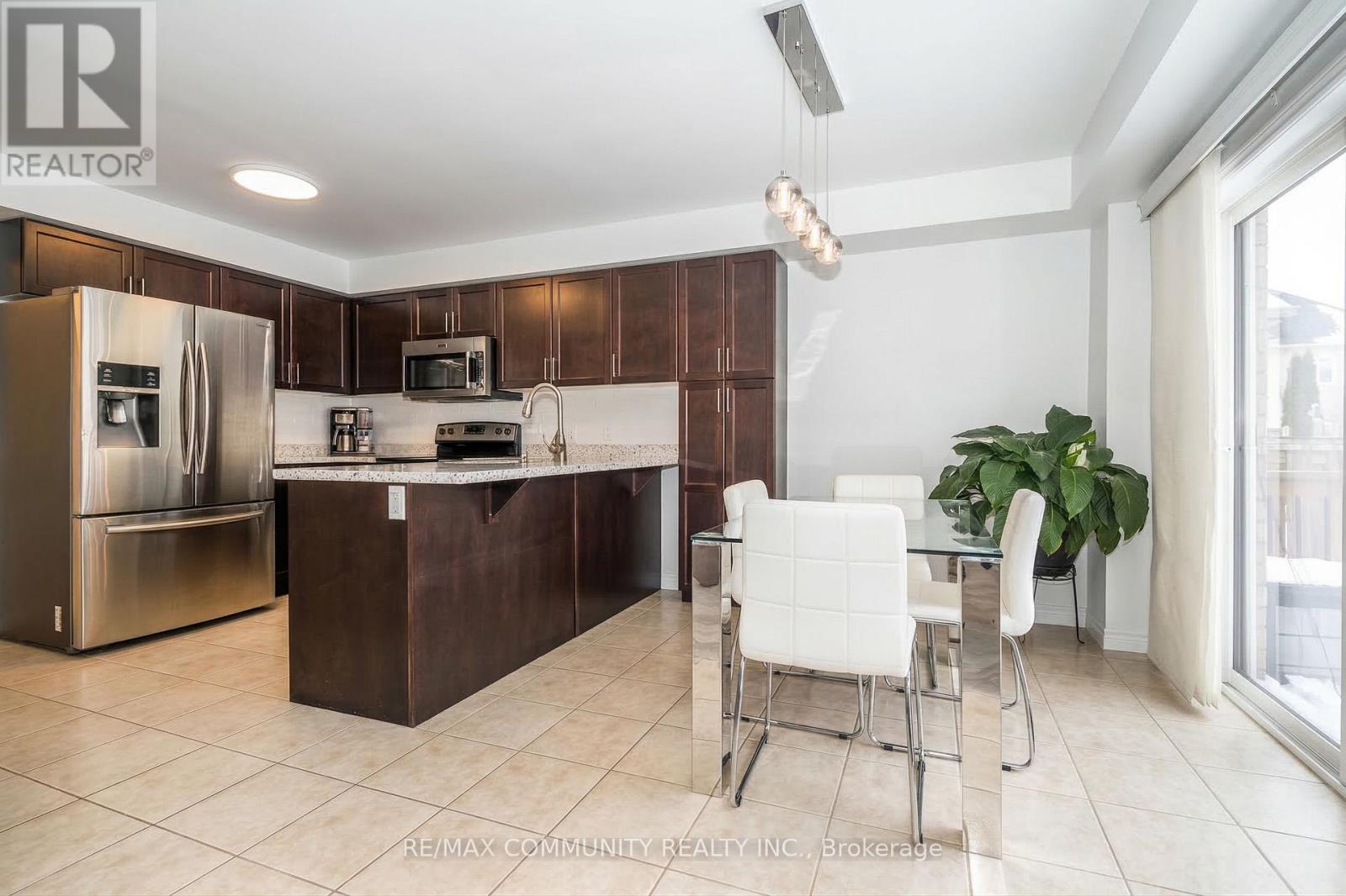 18 Duval Street, Clarington, Ontario  L1E 0B1 - Photo 9 - E12906056