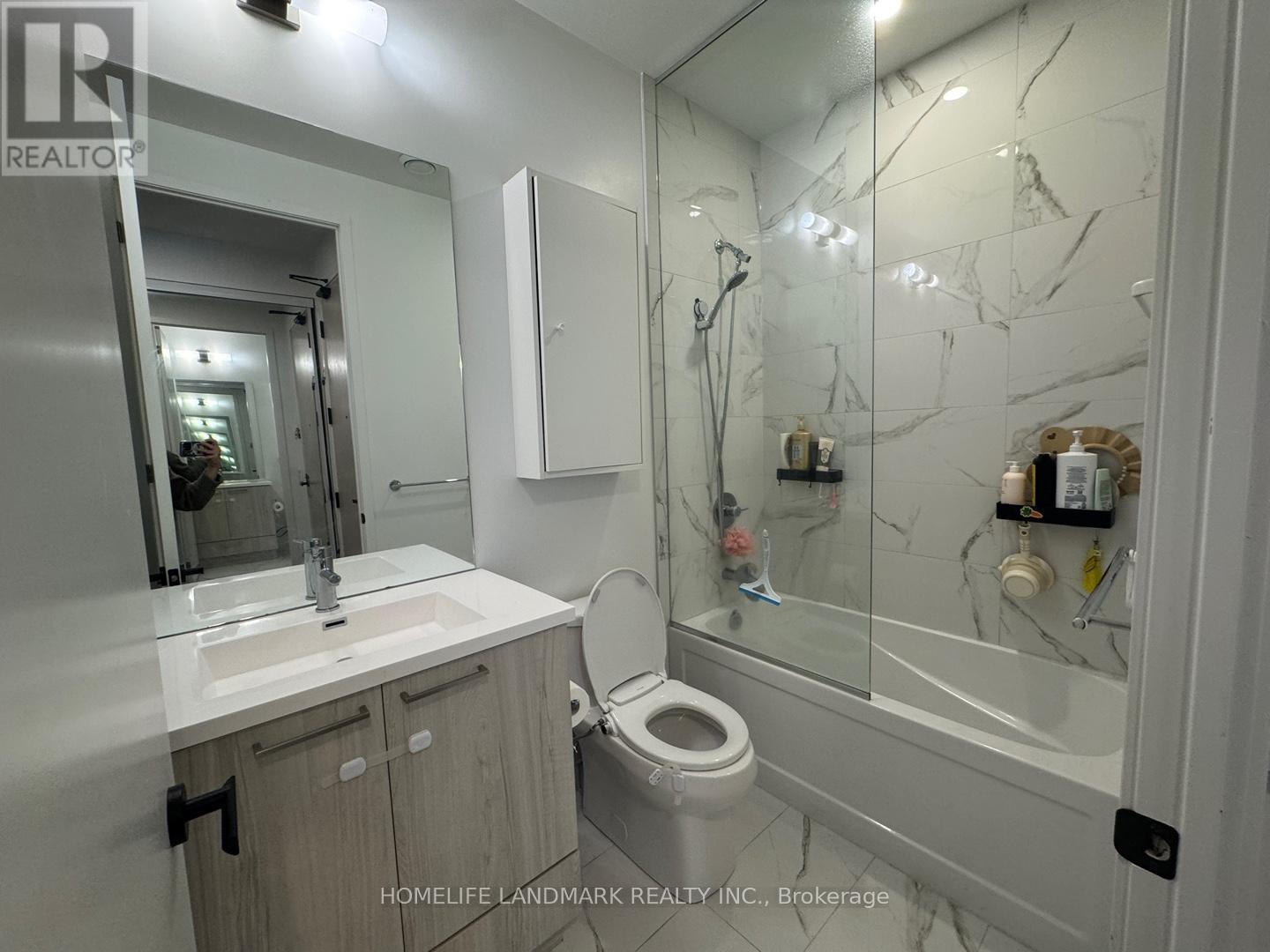 3601 - 225 Commerce Street, Vaughan, Ontario  L4K 0R1 - Photo 8 - N12906048