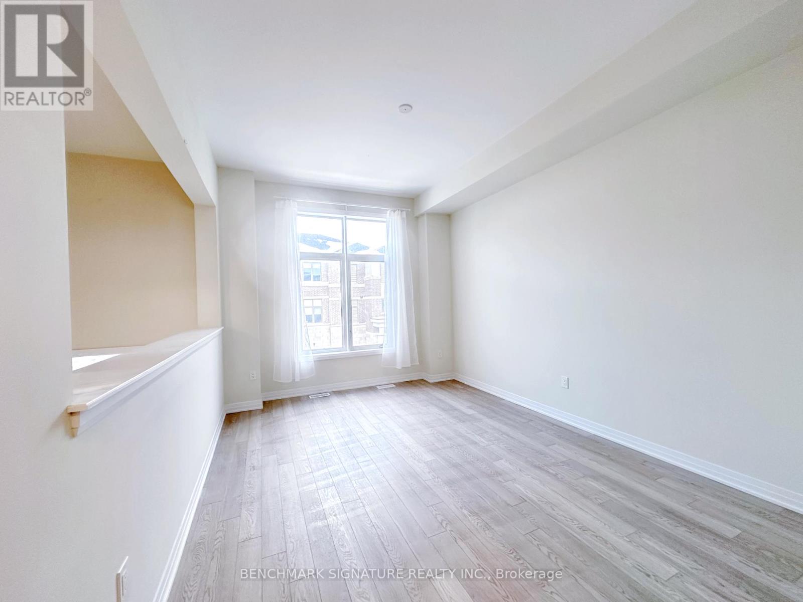 20 Millman Lane, Richmond Hill, Ontario  L4S 0P8 - Photo 5 - N12906060