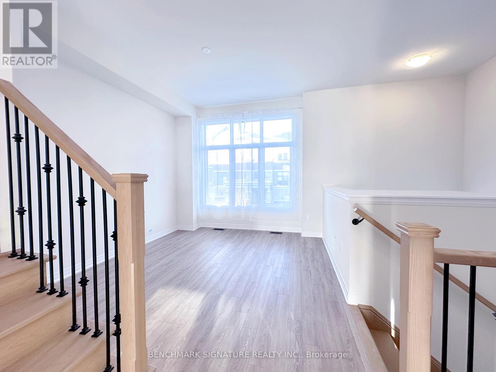 22 Millman Lane, Richmond Hill, Ontario  L4S 0P8 - Photo 5 - N12906062