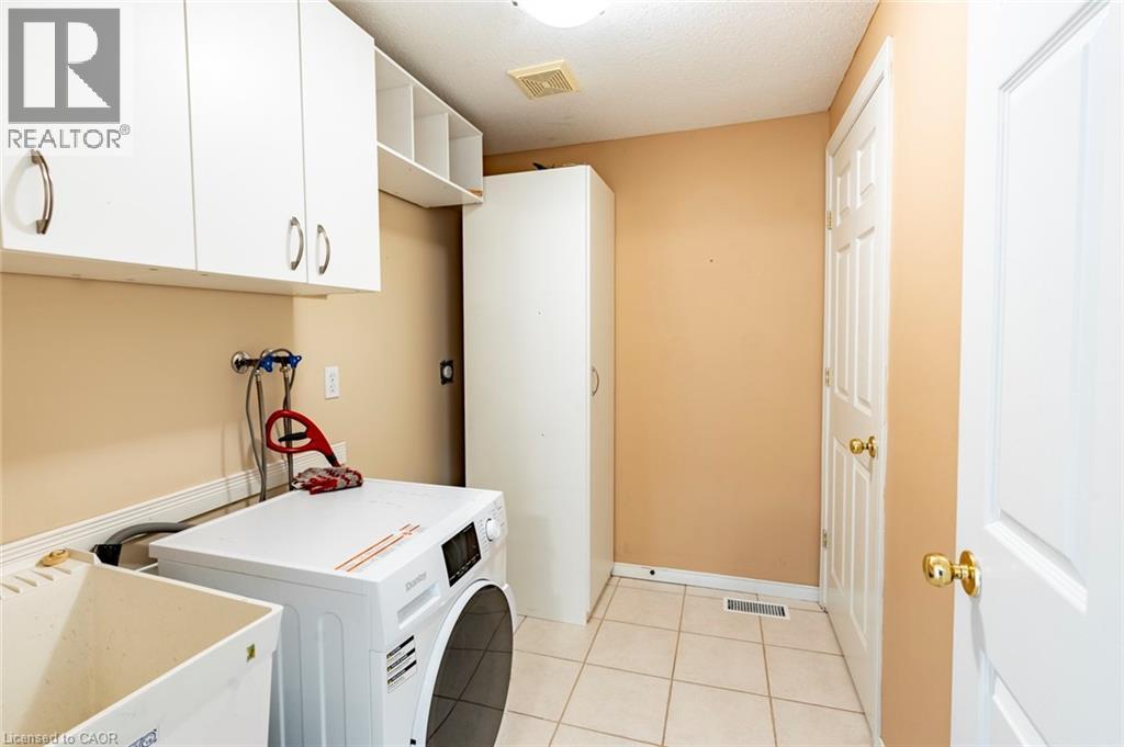 79 Munroe Crescent Unit# Upper, Guelph, Ontario  N1G 5E3 - Photo 11 - 40813921