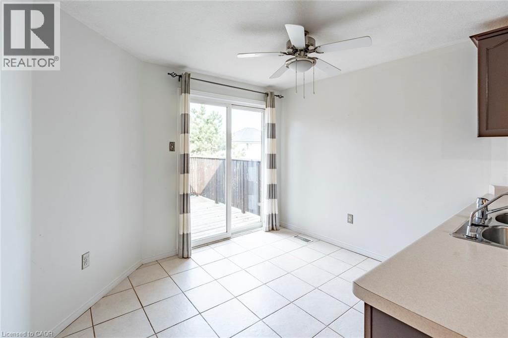 79 Munroe Crescent Unit# Upper, Guelph, Ontario  N1G 5E3 - Photo 15 - 40813921