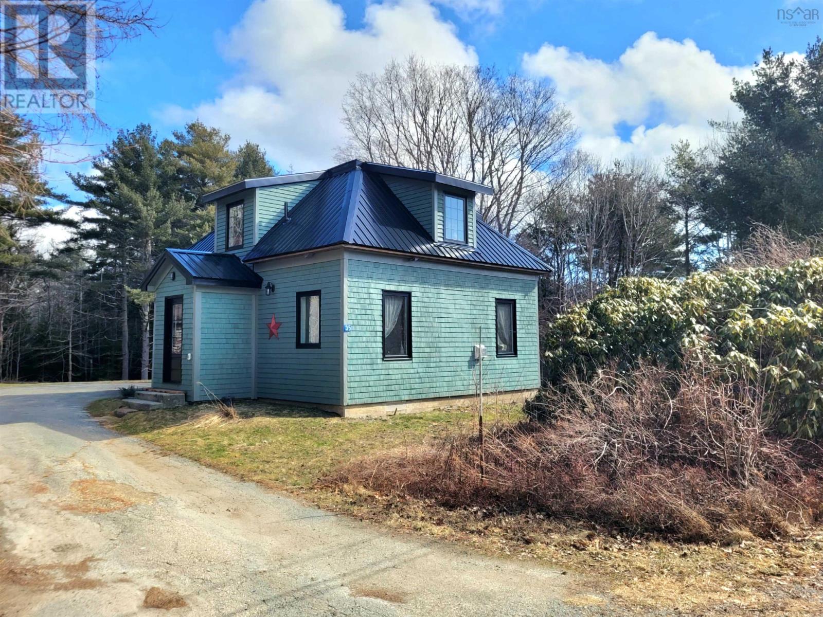 35 Mcdonald Road, White Point, Nova Scotia  B0T 1K0 - Photo 29 - 202603169