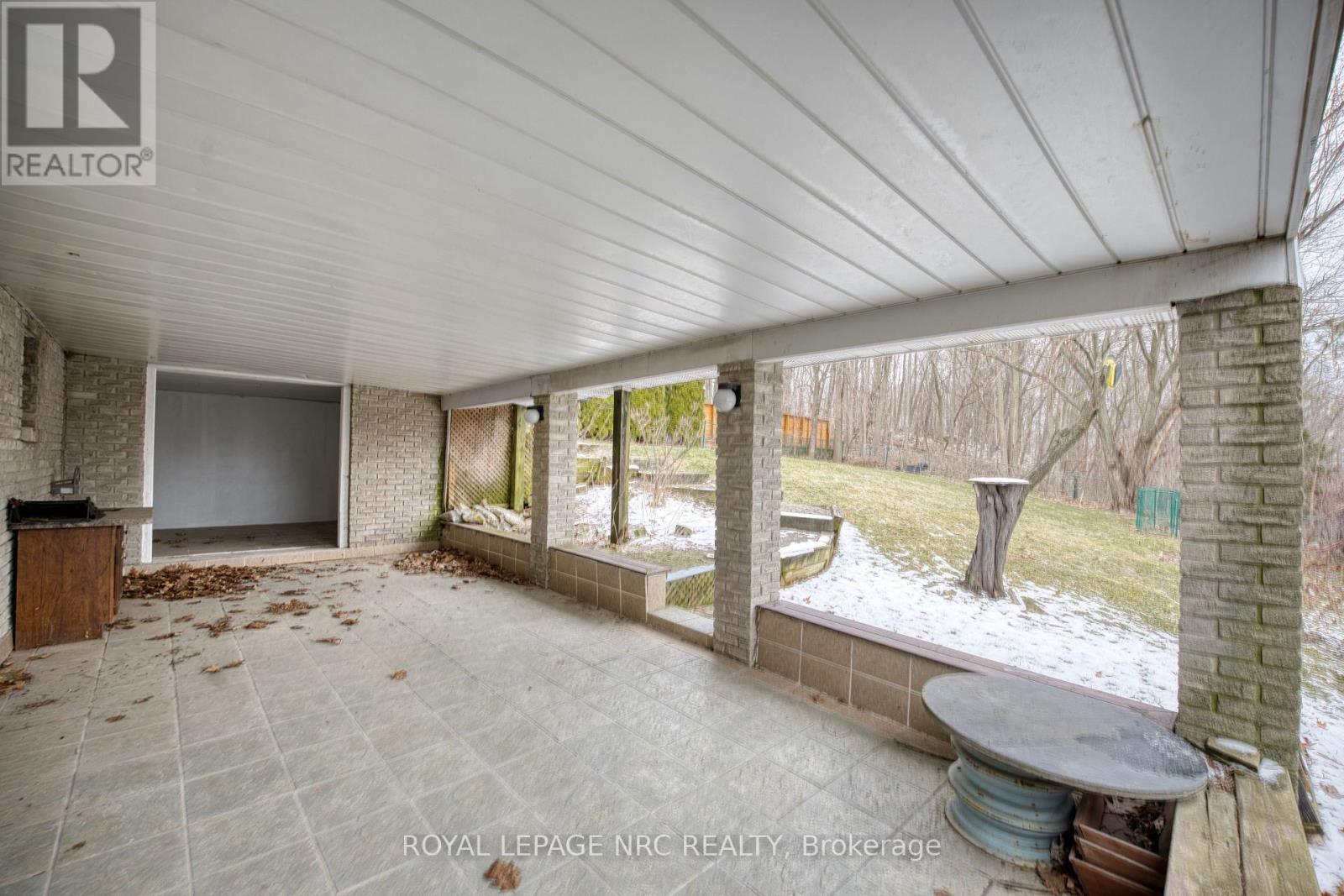 61 Tremont Drive, St. Catharines, Ontario  L2T 3Y9 - Photo 4 - X12906070