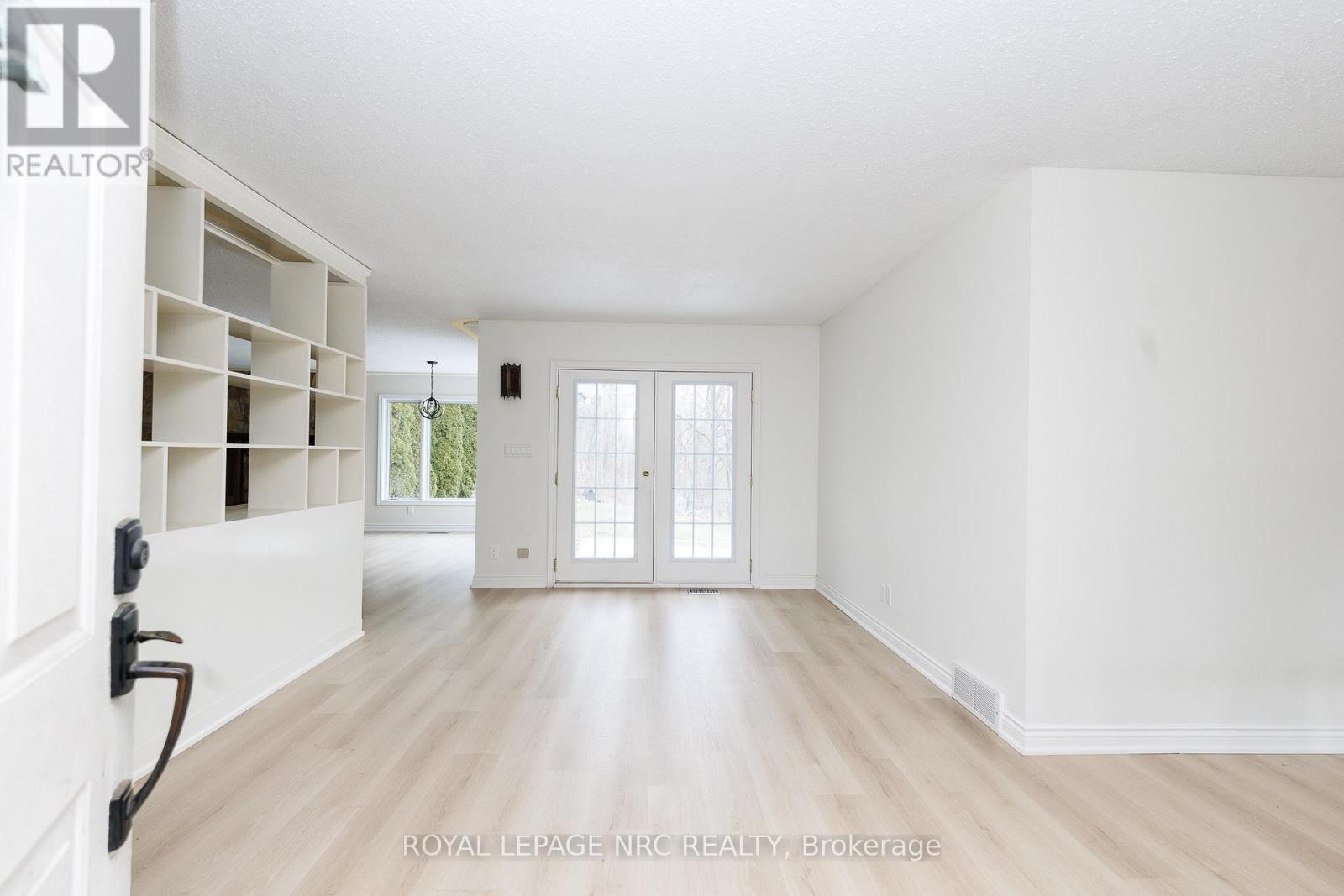 61 Tremont Drive, St. Catharines, Ontario  L2T 3Y9 - Photo 8 - X12906070