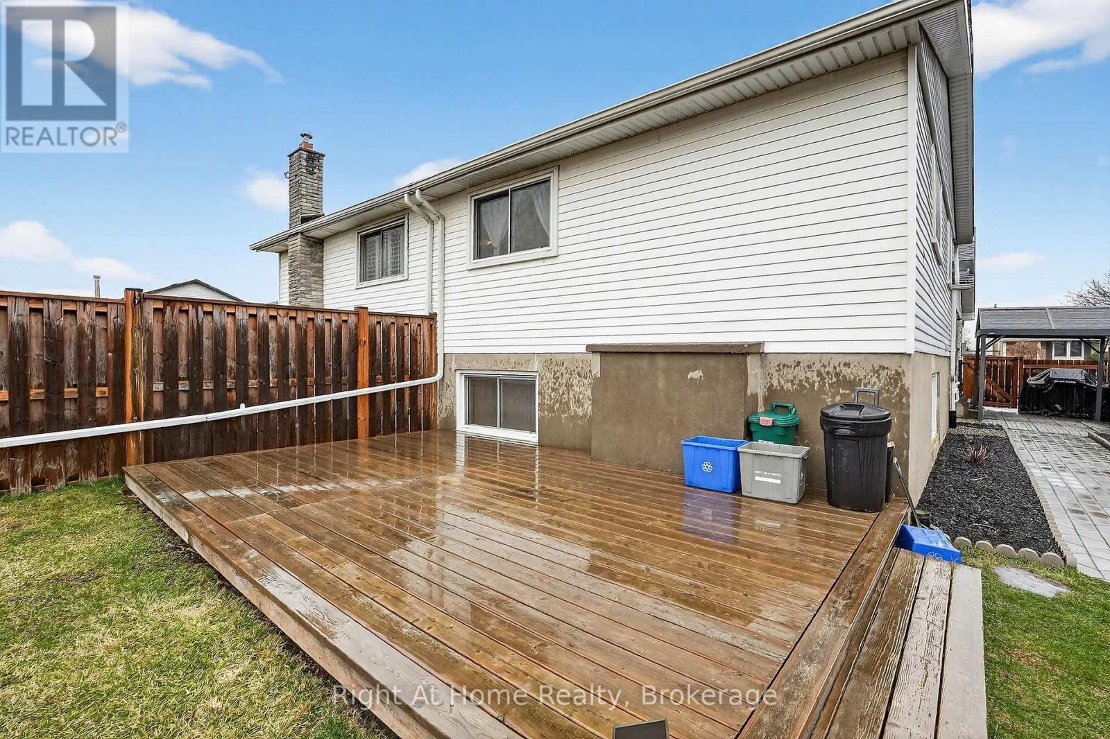 16 Dundee Drive, St. Catharines, Ontario  L2P 3T1 - Photo 44 - X12906102