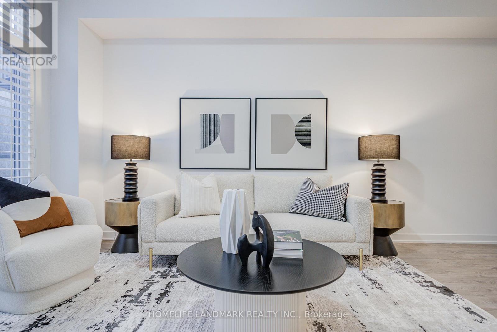 46 Hooyo Terrace, Toronto, Ontario  M6A 0E2 - Photo 17 - C12903518