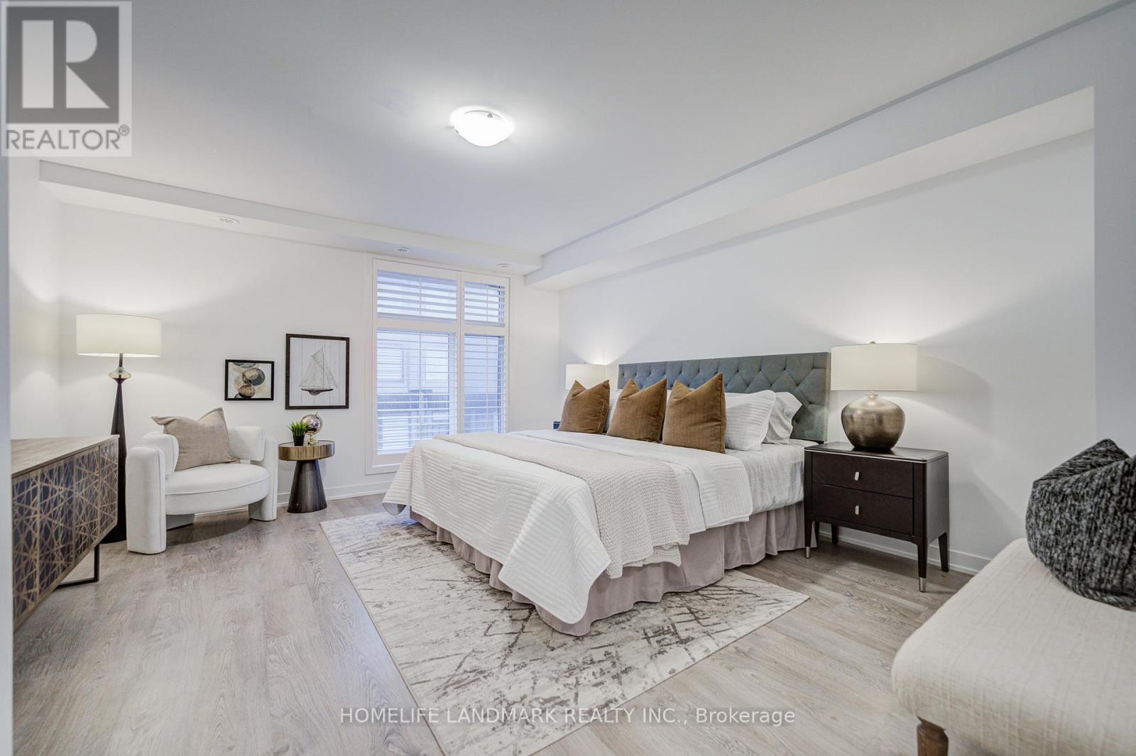 46 Hooyo Terrace, Toronto, Ontario  M6A 0E2 - Photo 21 - C12903518