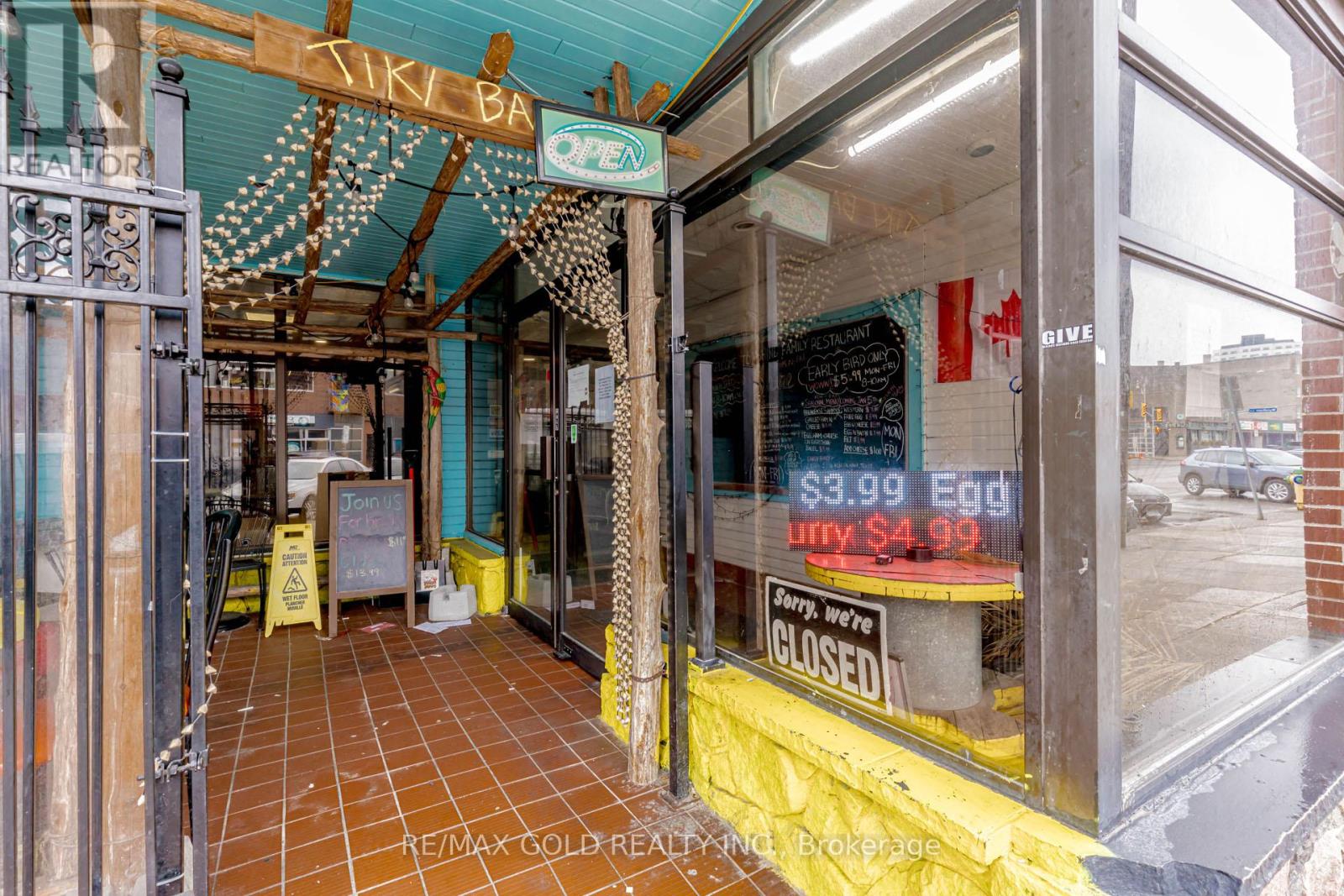 44 Macdonell Street, Guelph, Ontario  N1H 2Z3 - Photo 4 - X12864024