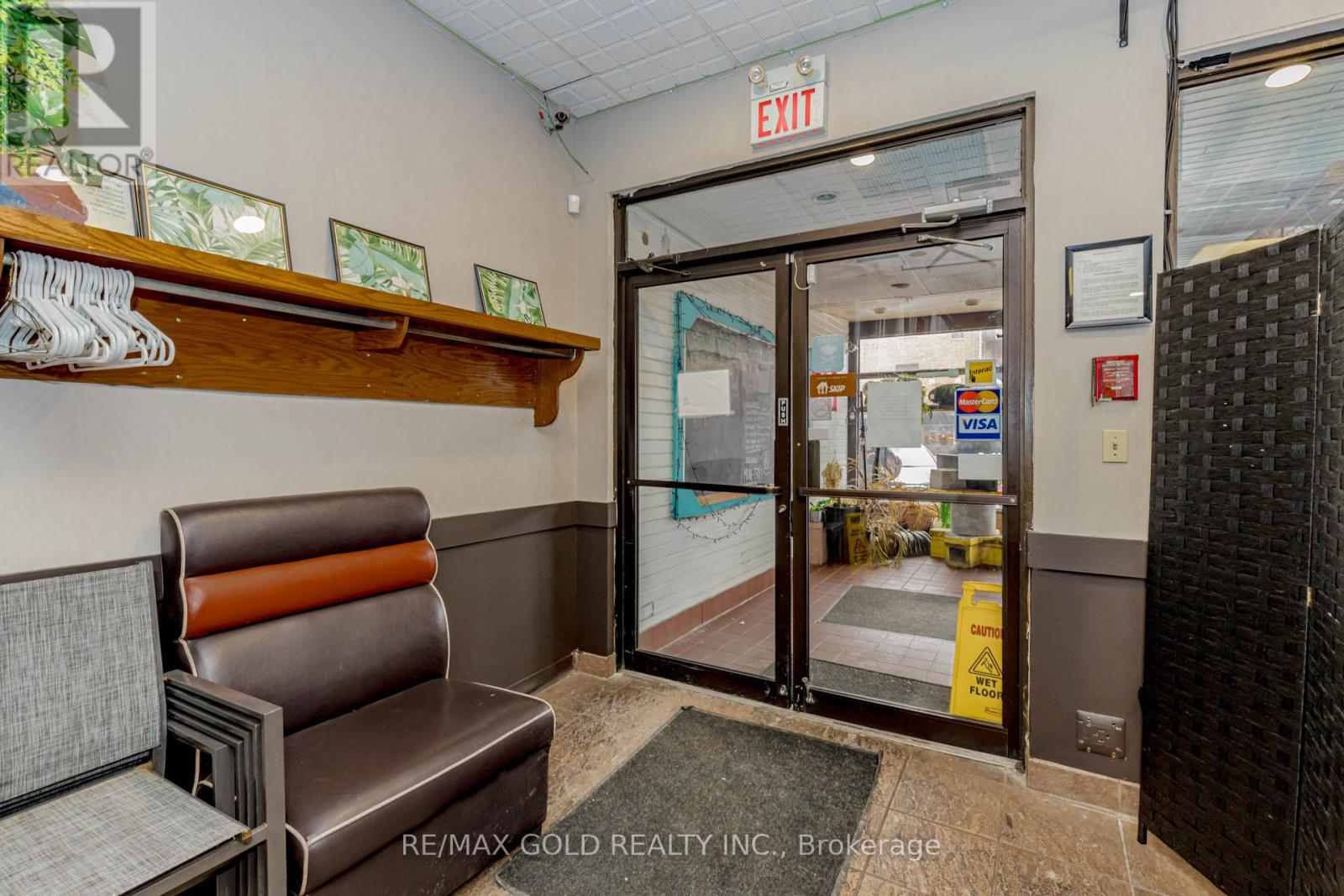 44 Macdonell Street, Guelph, Ontario  N1H 2Z3 - Photo 9 - X12864024