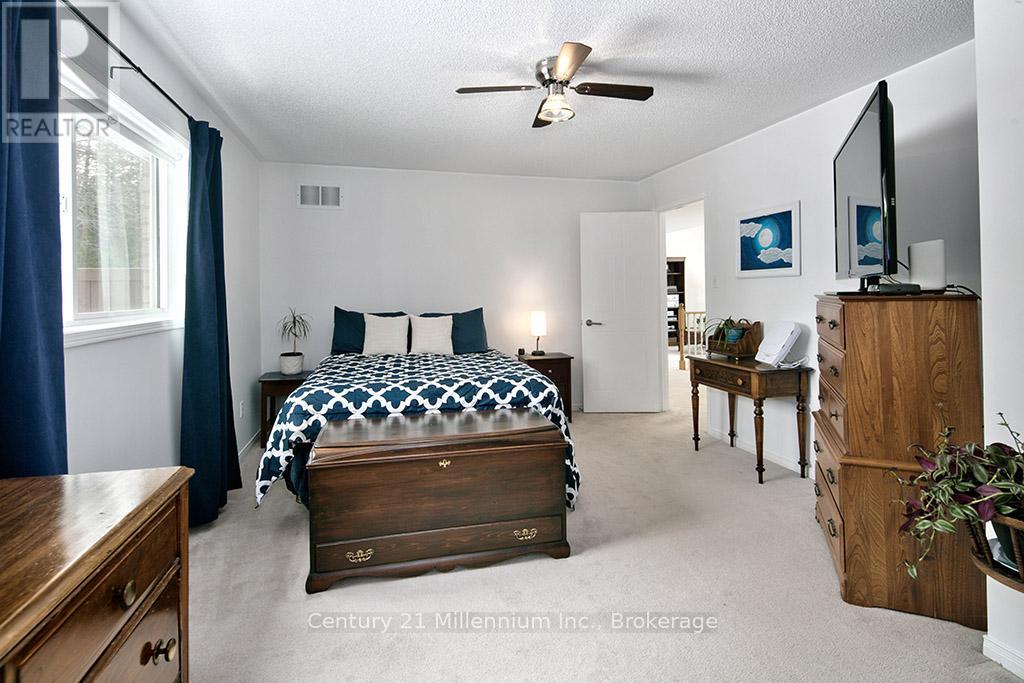 15 Brillinger Drive, Wasaga Beach, Ontario  L9Z 1L4 - Photo 16 - S12906094