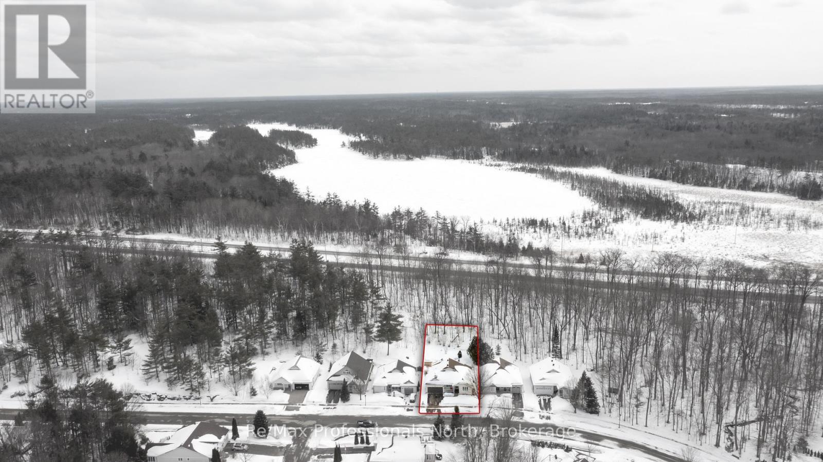 111 Pineridge Gate, Gravenhurst, Ontario  P1P 1Z2 - Photo 48 - X12906076