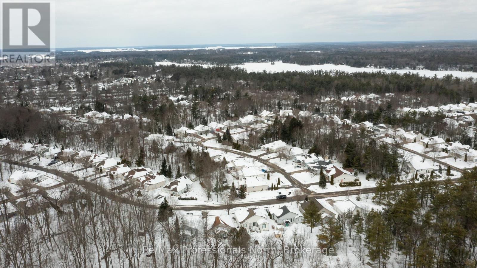 111 Pineridge Gate, Gravenhurst, Ontario  P1P 1Z2 - Photo 49 - X12906076