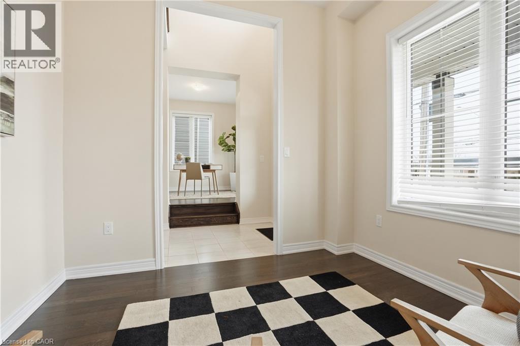 310 Main Street E, Grimsby, Ontario  L3M 1S6 - Photo 5 - 40813839