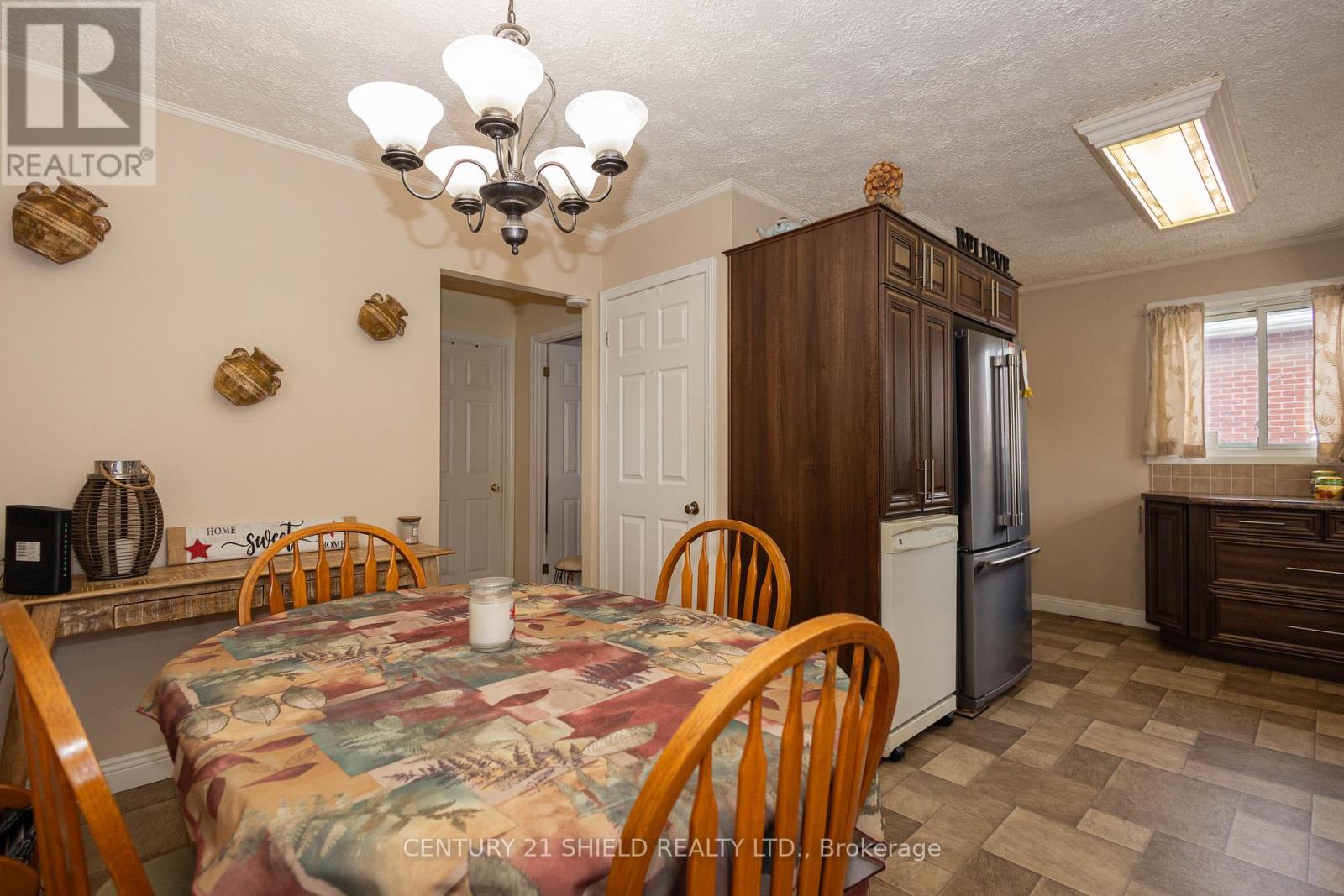1443 1st Street E, Cornwall, Ontario  K6H 1P7 - Photo 11 - X12906080