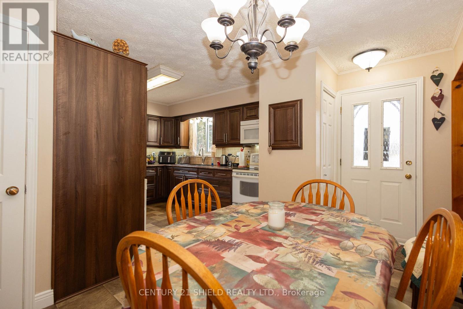 1443 1st Street E, Cornwall, Ontario  K6H 1P7 - Photo 12 - X12906080