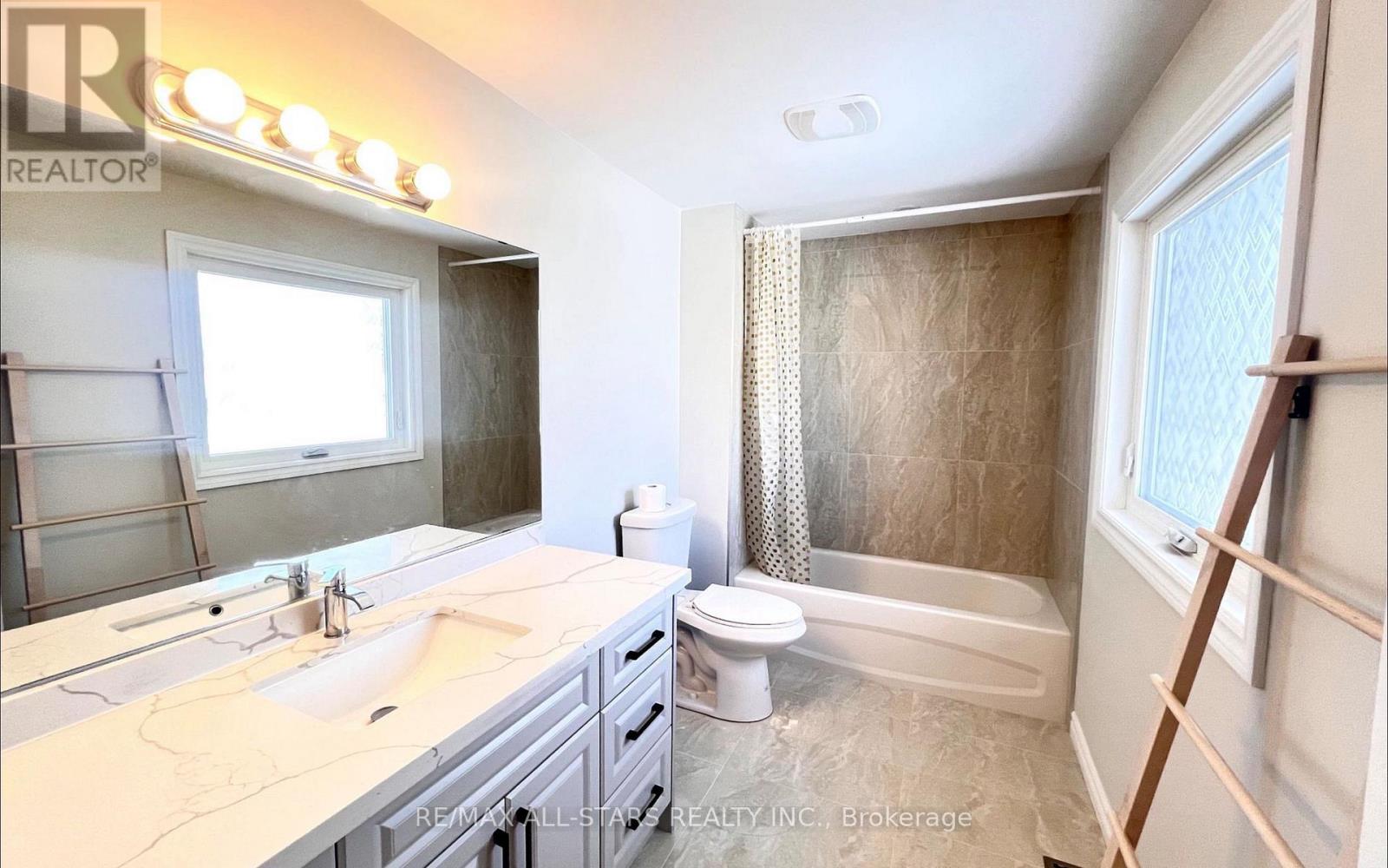 137 Percy Lane, Whitchurch-Stouffville, Ontario  L4A 7Y1 - Photo 20 - N12906082