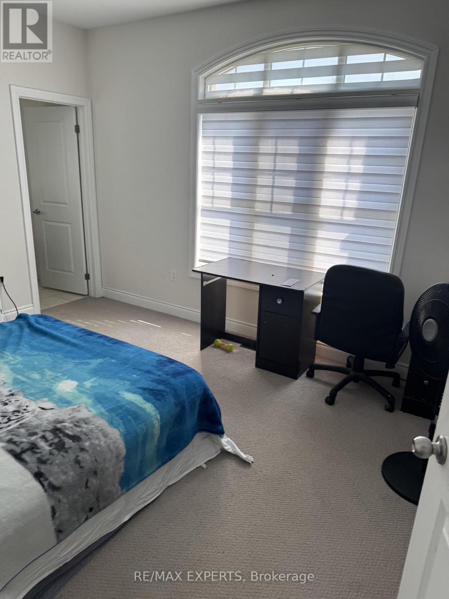 2 Gold Creek Street, Vaughan, Ontario  L4H 4R1 - Photo 3 - N12906104