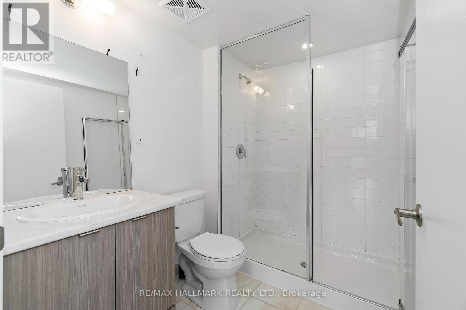 H202 - 90 Canon Jackson Drive, Toronto, Ontario  M6M 0B9 - Photo 9 - W12895332