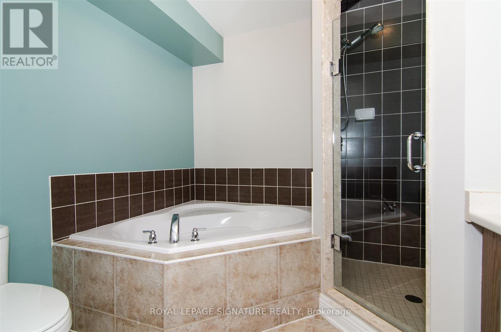 632 Candlestick Circle, Mississauga, Ontario  L4Z 0B4 - Photo 15 - W12906084