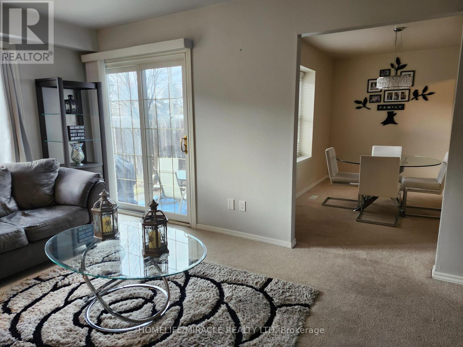 6149 Starfield Crescent, Mississauga, Ontario  L5N 1X2 - Photo 7 - W12906086