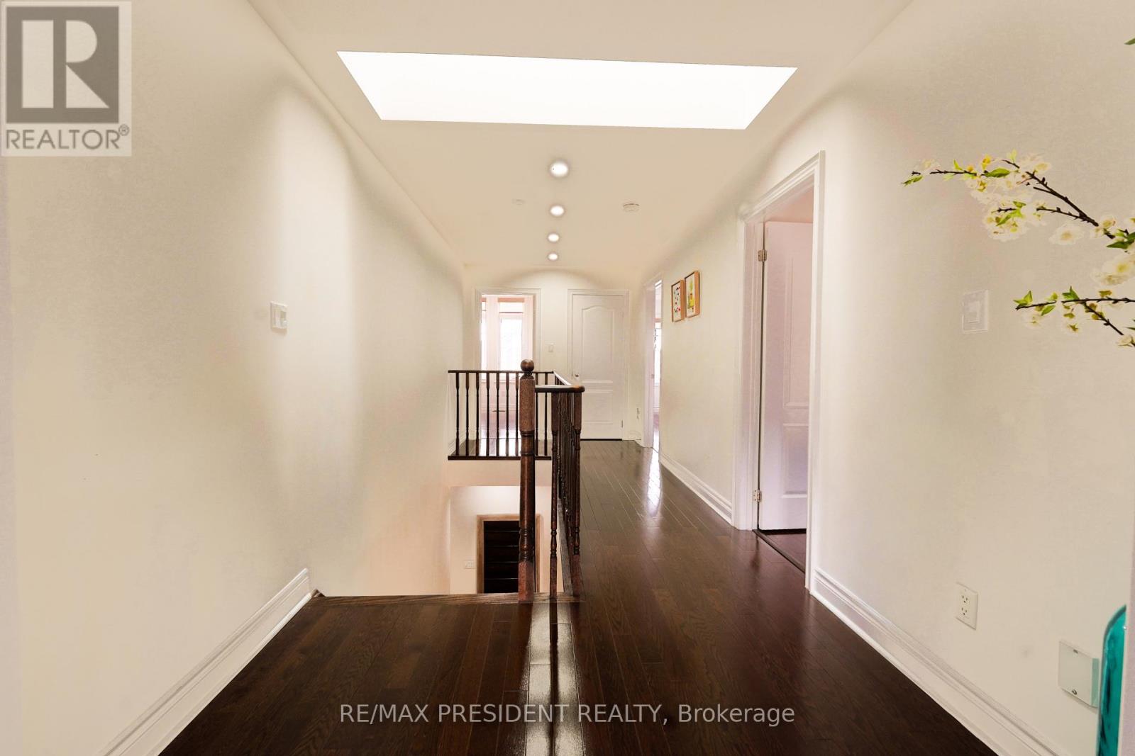 16 Bassett Crescent, Brampton, Ontario  L6X 5G2 - Photo 13 - W12906088