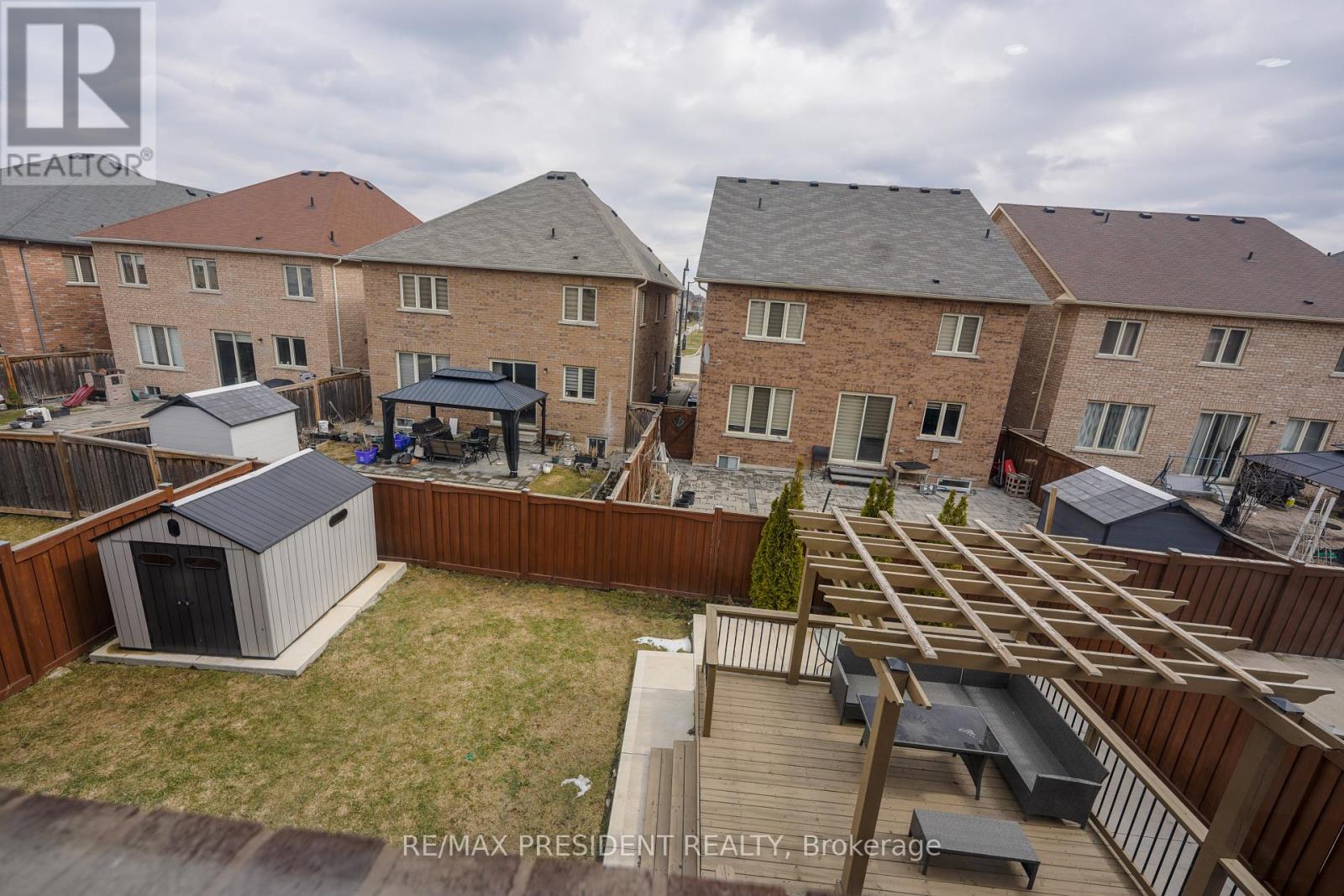 16 Bassett Crescent, Brampton, Ontario  L6X 5G2 - Photo 26 - W12906088