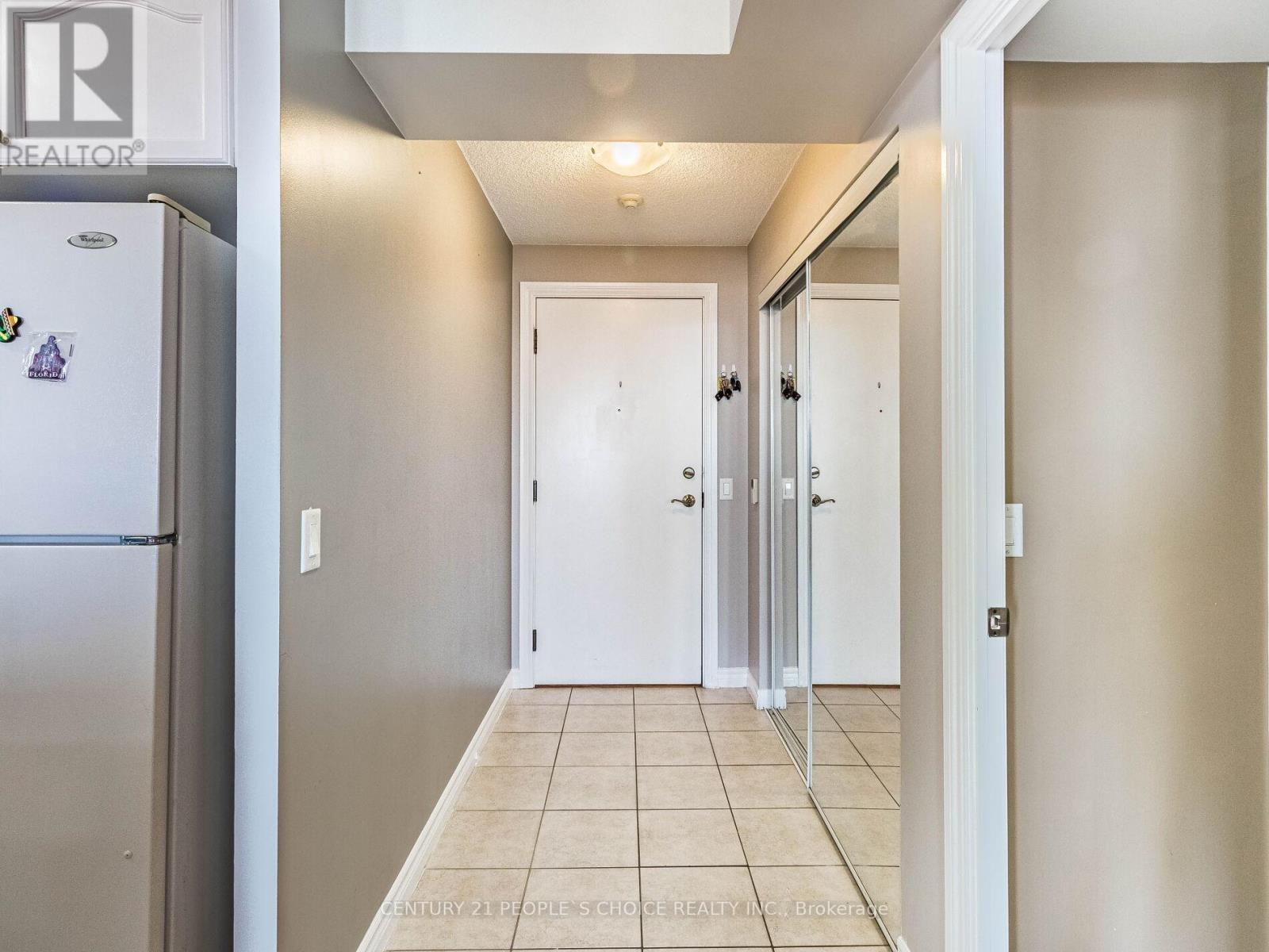 2526 - 700 Humberwood Boulevard, Toronto, Ontario  M9W 7J4 - Photo 10 - W12906092