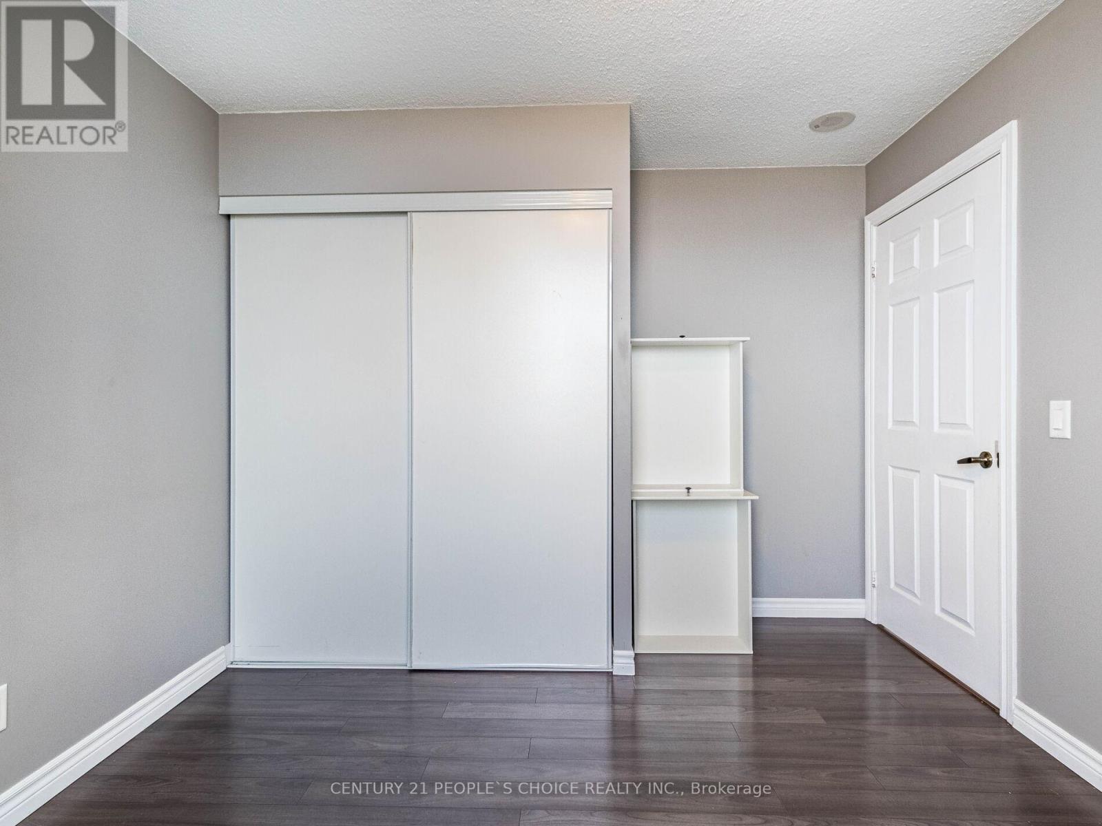 2526 - 700 Humberwood Boulevard, Toronto, Ontario  M9W 7J4 - Photo 23 - W12906092