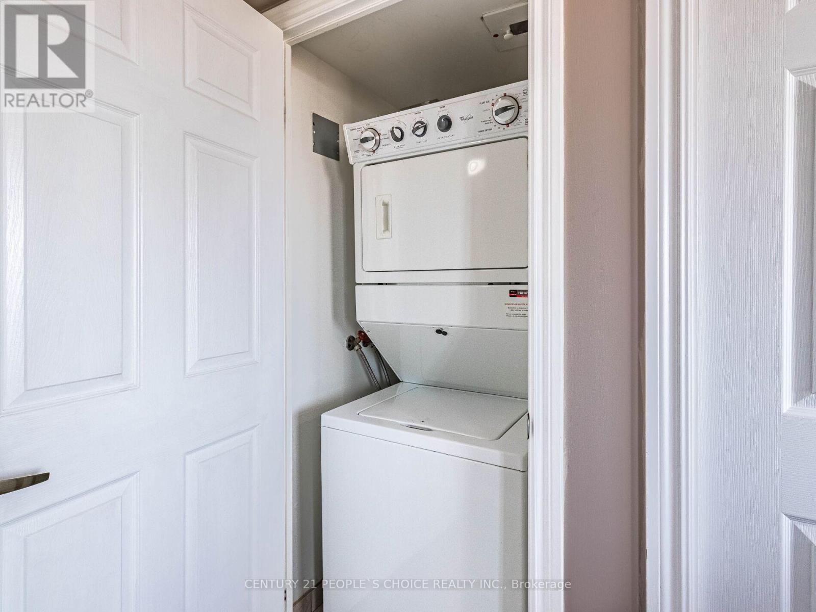 2526 - 700 Humberwood Boulevard, Toronto, Ontario  M9W 7J4 - Photo 28 - W12906092