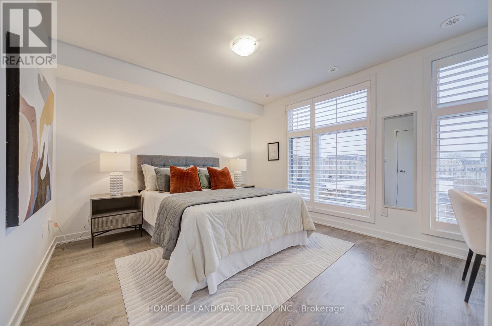 46 Hooyo Terrace, Toronto, Ontario  M6A 0E2 - Photo 41 - C12903518