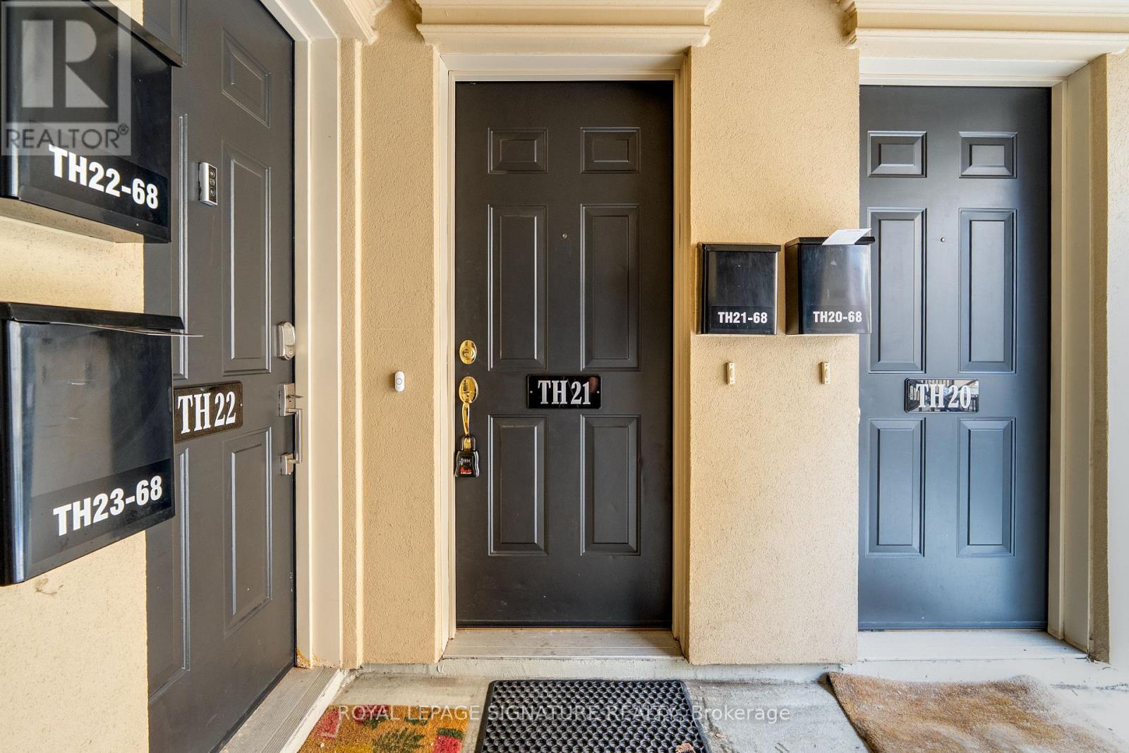 Th21 - 68 Carr Street, Toronto, Ontario  M5T 1B7 - Photo 12 - C12901276